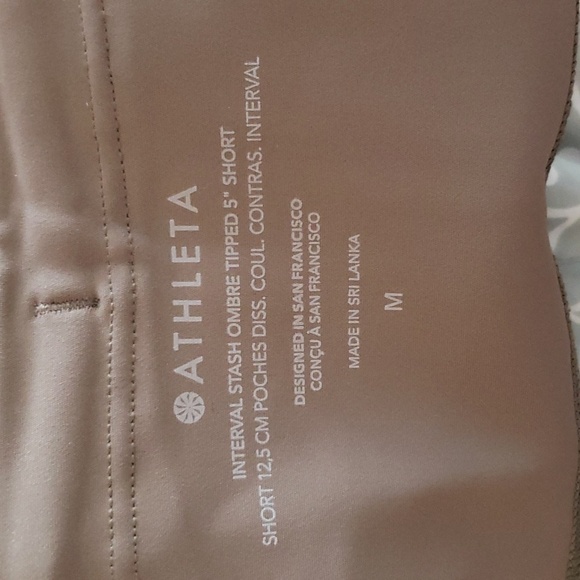 NWT Athleta Interval Stash Tipped 5" Shorts- M - Picture 6 of 6